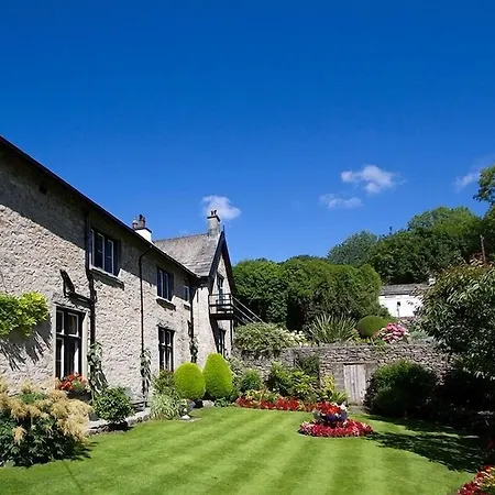 Manor Bed and Breakfast