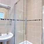 Manor Bed & Breakfast 5*