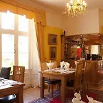 Bed & Breakfast Manor 5*