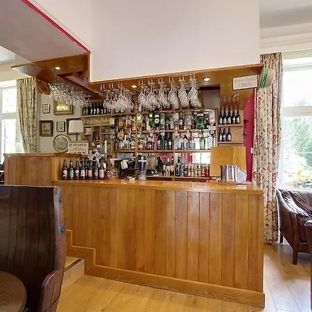 Manor לינה וארוחת בוקר 5*