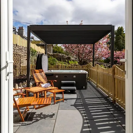 Manor Grange-over-Sands