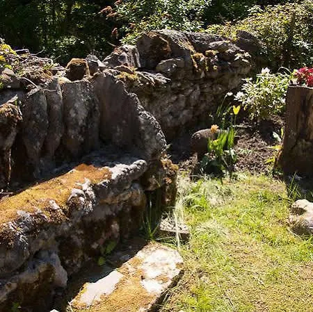 לינה וארוחת בוקר Manor Grange-over-Sands