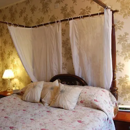 Bed & Breakfast Manor