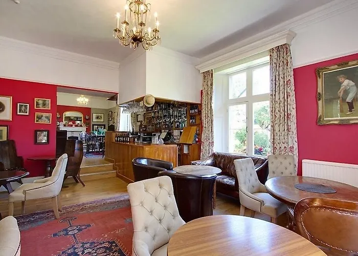 Manor Bed & Breakfast