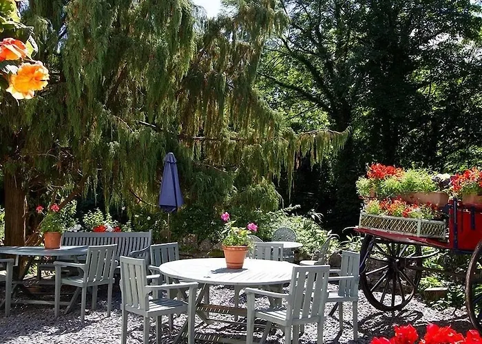 Bed & Breakfast Manor 5*