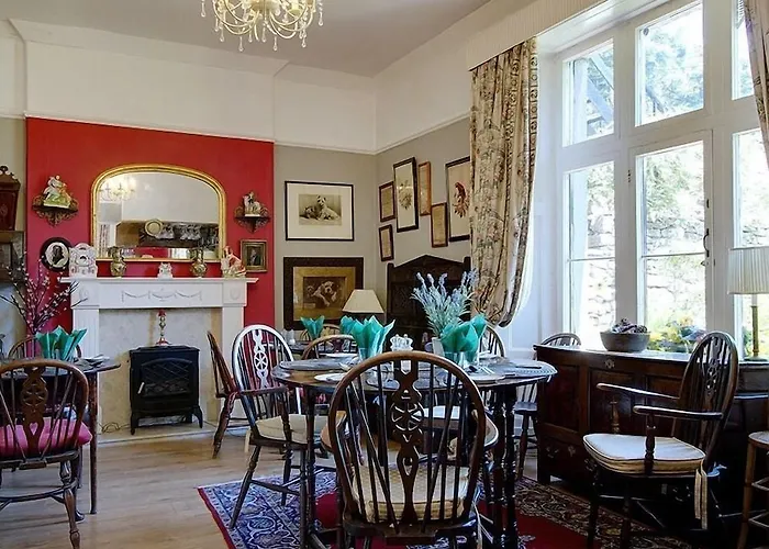 Manor Bed & Breakfast